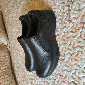 Men's Black Slip-On Shoes